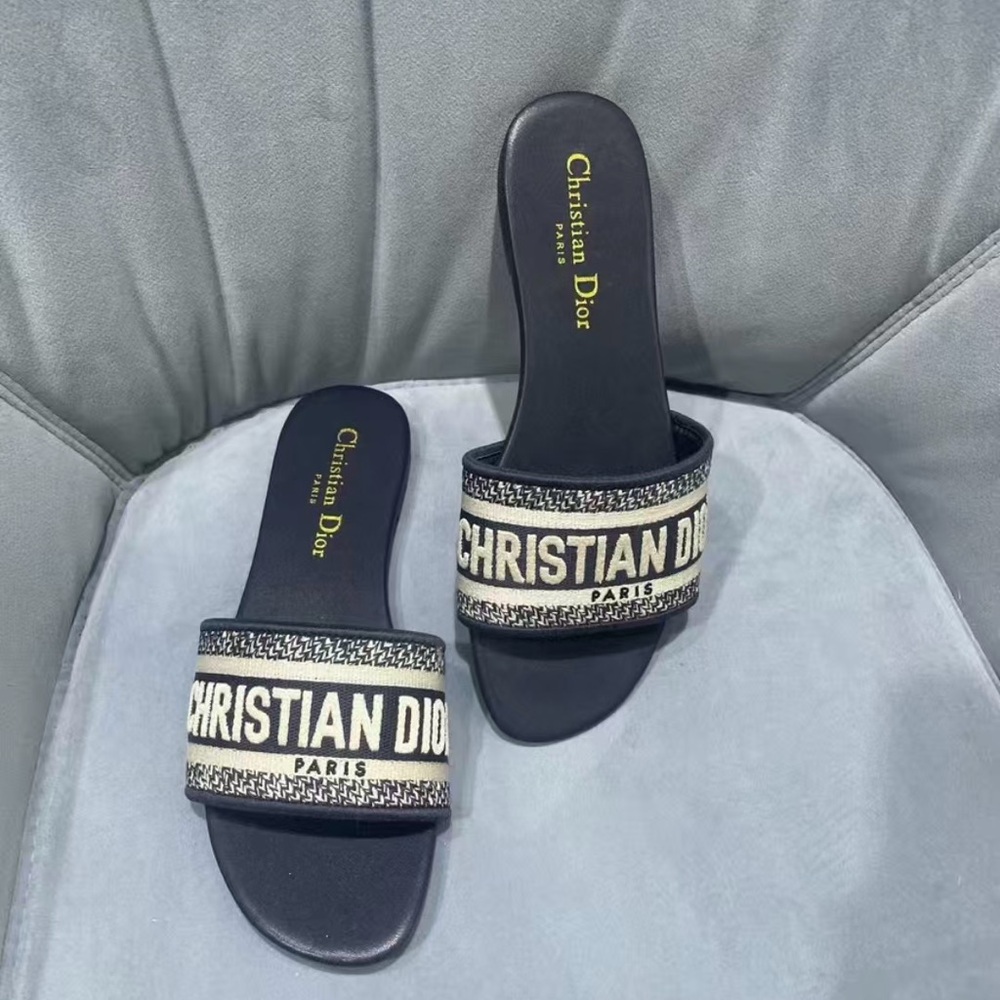 Dior classic slippers